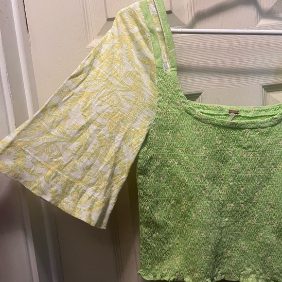 Free people Women's Blue Marigold Smocked Top
Medium - Picture 5 of 8